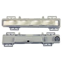 פנס אתות מרצדס משנת 1912 W166 במגן R — מתאים למרצדס, צד ימין